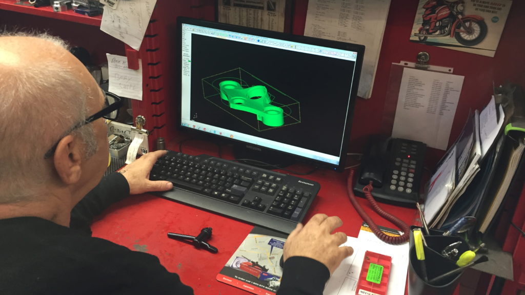 Osh making some tweaks to the drawing of oshmo BMW triple tree clamp