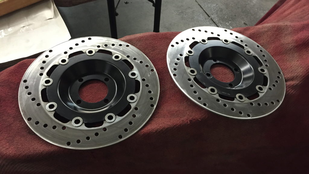 Front brake discs with black center